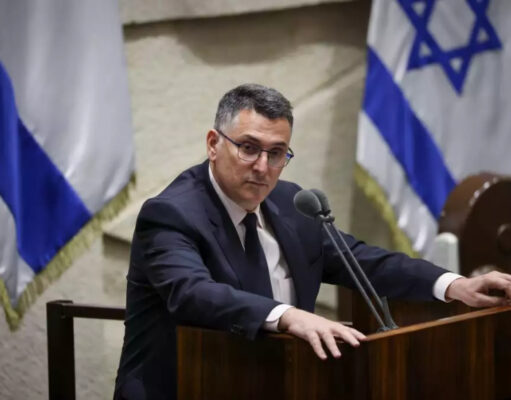 גדעון סער בישיבת מרכז הליכוד: "מאבק היסטורי למנוע הקמת מדינה פלסטינית – המחנה הלאומי יוביל" גדעון סער בישיבת מרכז הליכוד: "מאבק היסטורי למנוע הקמת מדינה פלסטינית – המחנה הלאומי יוביל"