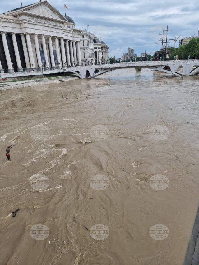 Валежите в Северна Македония предизвикаха локални наводнения и свлачища 2026