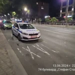 Полицаи от КАТ Бургас спрели в нарушение да си купят пиле на грил от Новата поща в Бургас МВР полиция