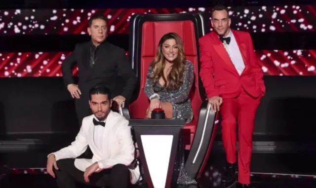 Πρόσωπο έκπληξη «εισβάλλει» στο stage του «The Voice of Greece»: