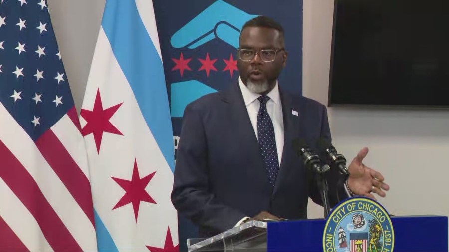 Chicago mayor says trump's troop deployment is about power, not safety - justice - iustitia. Bg Chicago mayor says trump's troop deployment is about power, not safety chicago mayor says trumps troop deployment is about power not safety johnson voiced his desire to see criminal charges brought against federal agents who violate his executive orders. Justice - iustitia. Bg