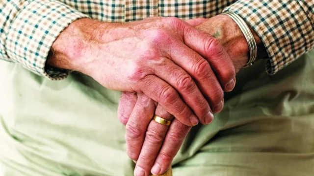 Дълъг живот, къса пенсия. НОИ с последни данни