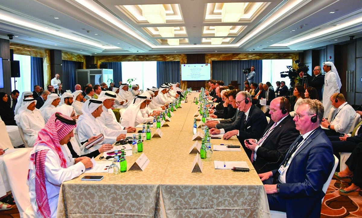 غرفة قطر.. تمهد الطريق للشركات القطرية للتوسع في الأسواق العالمية - عدالة - iustitia. Bg غرفة قطر.. تمهد الطريق للشركات القطرية للتوسع في الأسواق العالمية d8bad8b1d981d8a9 d982d8b7d8b1 d8aad985d987d8af d8a7d984d8b7d8b1d98ad982 d984d984d8b4d8b1d983d8a7d8aa d8a7d984d982d8b7d8b1d98ad8a9 d984 1 - تبذل جهودا حثيثة للترويج للاقتصاد القطري في الخارج يُمثل القطاع الخاص القطري إحدى الركائز الأساسية في مسيرة... Iustitia. Bg غرفة قطر.. تمهد الطريق للشركات القطرية للتوسع في الأسواق العالمية 2025-10-26 05:38:21 عدالة - iustitia. Bg