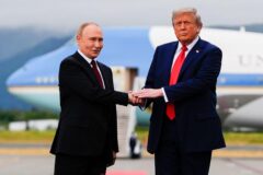 Trump zu gipfel mit putin: „möchte kein vergeudetes treffen“ trump zu gipfel mit putin mochte kein vergeudetes treffen iustitia. Bg verfasst von:dpa us-präsident donald trump möchte sich nach eigenen worten erst dann mit kremlchef... Iustitia. Bg trump zu gipfel mit putin: „möchte kein vergeudetes treffen“ 2025-10-22 00:15:00 iustitia. Bg - gerechtigkeit