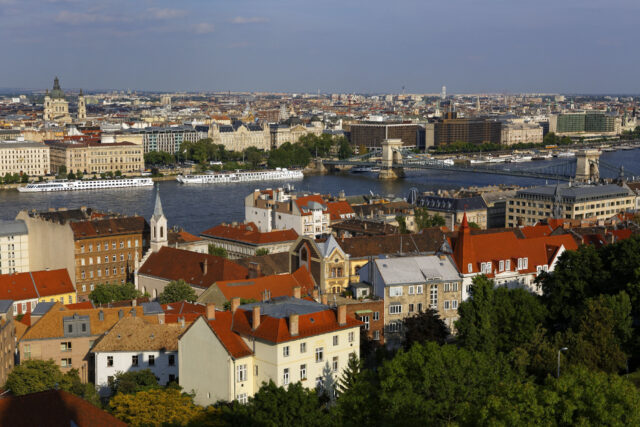 25 éve nem látott lakásdrágulást vár idénre az MNB 2025