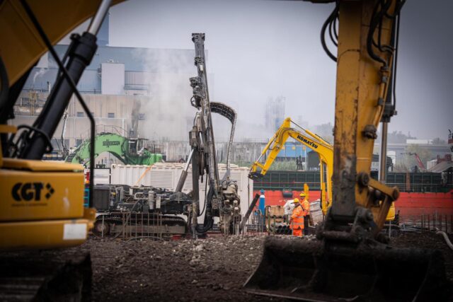 Bármennyit is csúszik, a külügy szerint mindig a tervezett ütemben épül Magyarország tengeri kikötője Triesztben Bármennyit is csúszik, a külügy szerint mindig a tervezett ütemben épül Magyarország tengeri kikötője Triesztben 2025