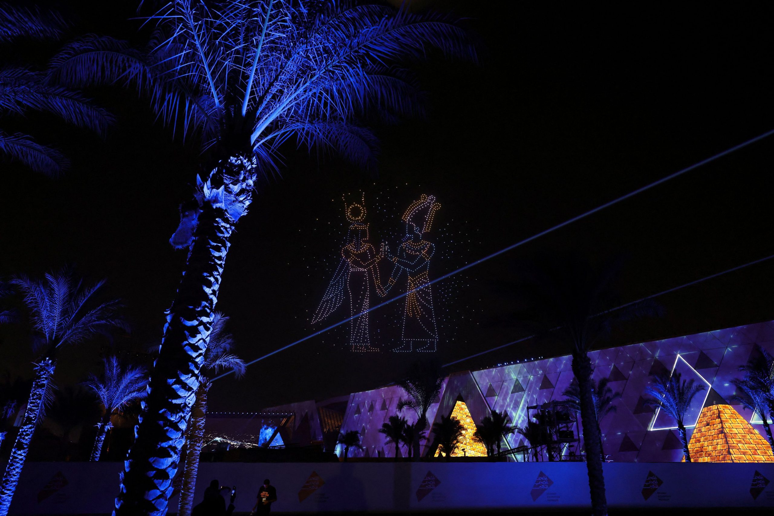 2024 μεγάλο αιγυπτιακό μουσείο: φωτογραφίες από την εντυπωσιακή τελετή εγκαινίων 2025 cebcceb5ceb3ceaccebbcebf ceb1ceb9ceb3cf85cf80cf84ceb9ceb1cebacf8c cebccebfcf85cf83ceb5ceafcebf cf86cf89cf84cebfceb3cf81ceb1cf86ceaf 6 2024 ύστερα από περισσότερα από είκοσι χρόνια σχεδιασμού, καθυστερήσεων και τεχνικών δυσκολιών, το μεγάλο αιγυπτιακό... Iustitia. Bg μεγάλο αιγυπτιακό μουσείο: φωτογραφίες από την εντυπωσιακή τελετή εγκαινίων 2025 2025-11-01 22:10:37 δικαιοσυνη - iustitia. Bg 2024