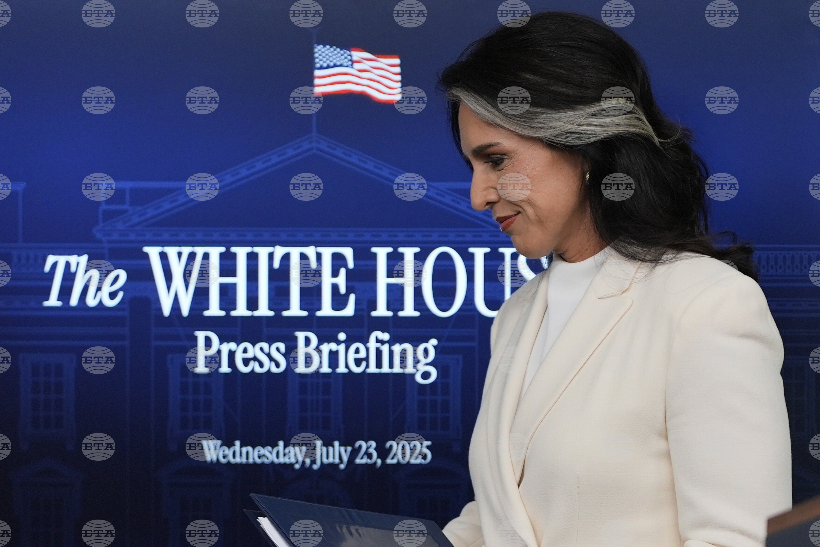 Свят демократите твърдят, че работата на разузнавателните служби на сащ е подкопана и политизирана при тръмп 2025 d0b4d0b5d0bcd0bed0bad180d0b0d182d0b8d182d0b5 d182d0b2d18ad180d0b4d18fd182 d187d0b5 d180d0b0d0b1d0bed182d0b0d182d0b0 d0bdd0b0 d180d0b0 свят водещи демократи от комисиите по разузнаване на камарата на представителите и сената разкритикуваха остро начина, по... Iustitia. Bg демократите твърдят, че работата на разузнавателните служби на сащ е подкопана и политизирана при тръмп 2025 2025-11-21 00:11:13 юстиция свят