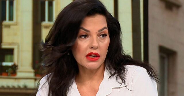 Цветанка Андреева пред СТАНДАРТ: Радев е опасен за държавата Цветанка Андреева пред СТАНДАРТ: Радев е опасен за държавата 2025