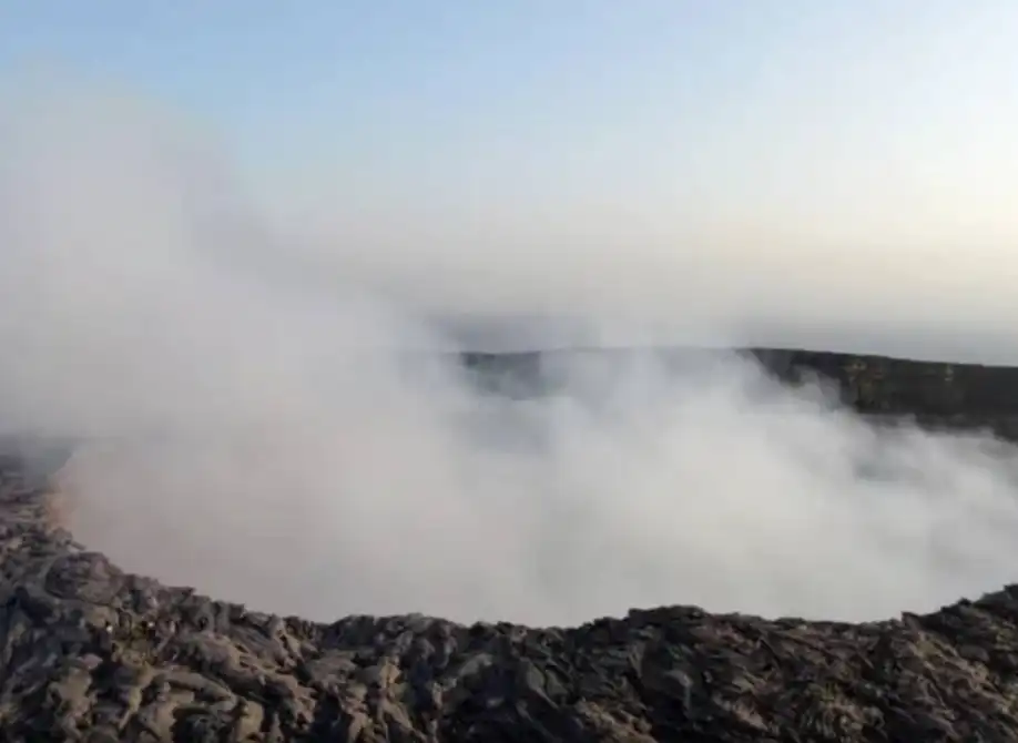 عربي ودولي بركان إثيوبيا يستيقظ بعد 12 ألف عام ويهدد أجواء دولة خليجية والهند وباكستان 2025 d8a8d8b1d983d8a7d986 d8a5d8abd98ad988d8a8d98ad8a7 d98ad8b3d8aad98ad982d8b8 d8a8d8b9d8af 12 d8a3d984d981 d8b9d8a7d985 d988d98ad987d8af 2 عربي ودولي في حدث استثنائي نادر، شهد بركان هايلي غوبي الواقع في شمال شرق إثيوبيا ثوراناً وذلك للمرة الأولى منذ نحو 12 ألف عام،... Iustitia. Bg بركان إثيوبيا يستيقظ بعد 12 ألف عام ويهدد أجواء دولة خليجية والهند وباكستان 2025 2025-11-25 11:53:53 عدالة - iustitia. Bg عربي ودولي