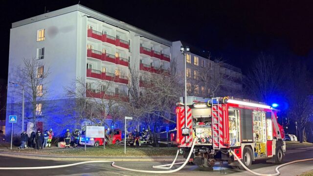 Feuerwehr-Einsatz: Senior stirbt bei Brand in Pflegeheim in Plauen 2025