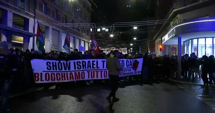 Dünya katliama i̇talyan tepkisi! Maç öncesi binler sokağa döküldü! 2025 katliama italyan tepkisi mac oncesi binler sokaga dokuldu 2025 1 dünya iustitia. Bg i̇talya’nın bologna kentinde, basketbol avrupa ligi'nin (euroleague) 12'inci haftasındaki... Iustitia. Bg katliama i̇talyan tepkisi! Maç öncesi binler sokağa döküldü! 2025 2025-11-23 05:58:00 adalet - iustitia. Bg dünya