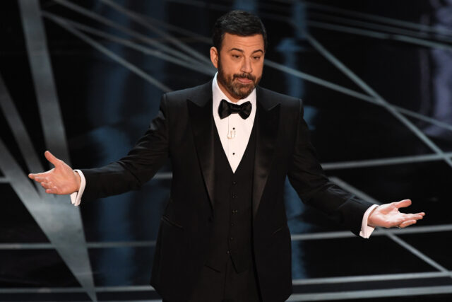 Oscar Isaac azt mondja, csak akkor tér vissza a Star Warsba, ha a Disney „nem enged a fasizmusnak” Oscar Isaac azt mondja, csak akkor tér vissza a Star Warsba, ha a Disney „nem enged a fasizmusnak” 2025