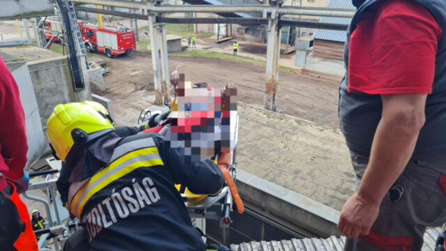 Súlyos baleset az ajkai erőműben: helikopterrel vitték Győrbe az összeégett munkást 2025