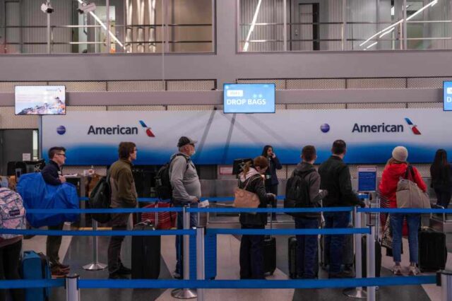 US airlines' daily cancellations exceed 2,700 as shutdown impact extends 2025