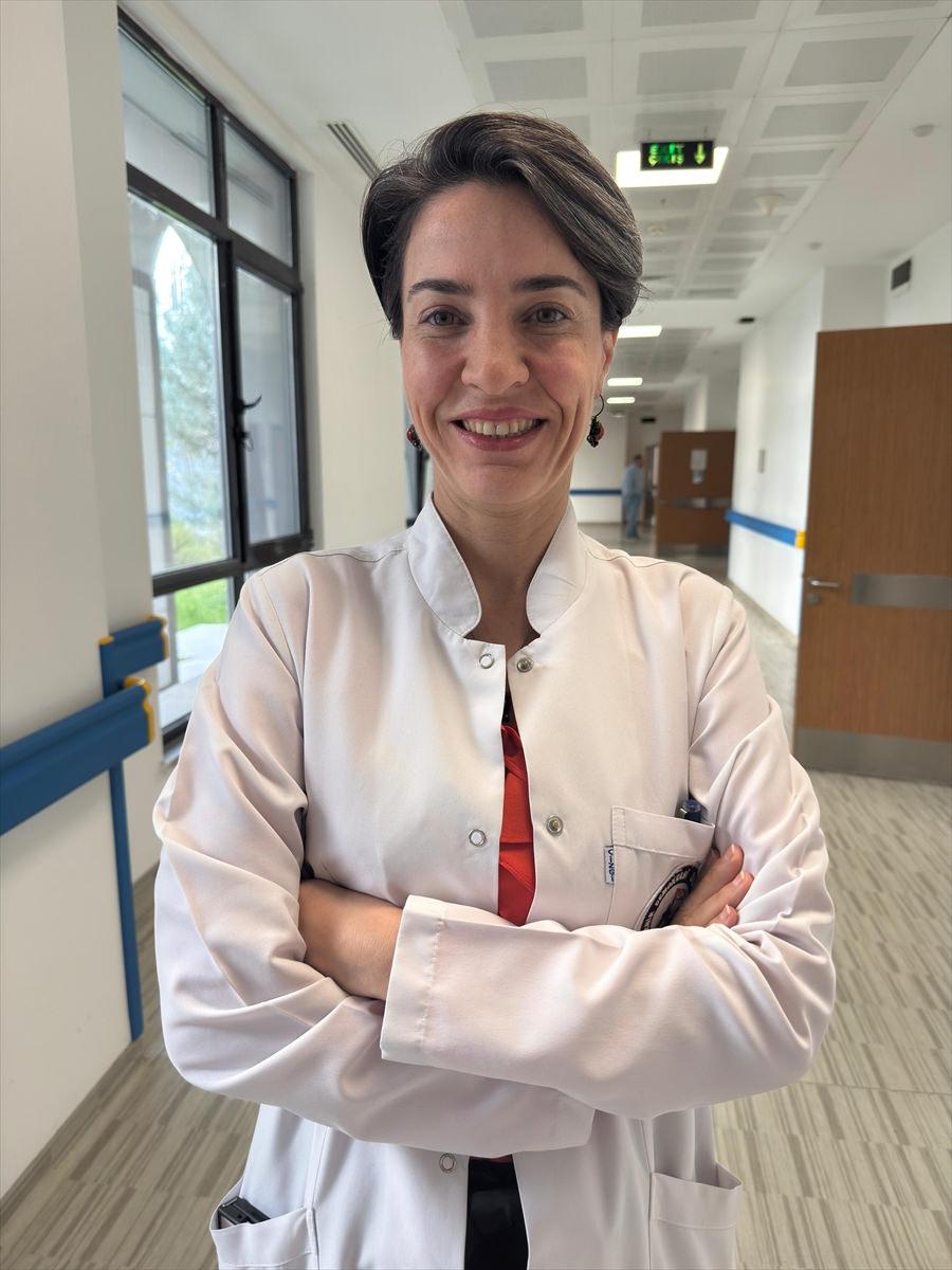 Buca seyfi demirsoy eğitim ve araştırma hastanesi anestezi ve reanimasyon ana bilim dalı sorumlu hekimi doç. Dr. Pınar ayvat