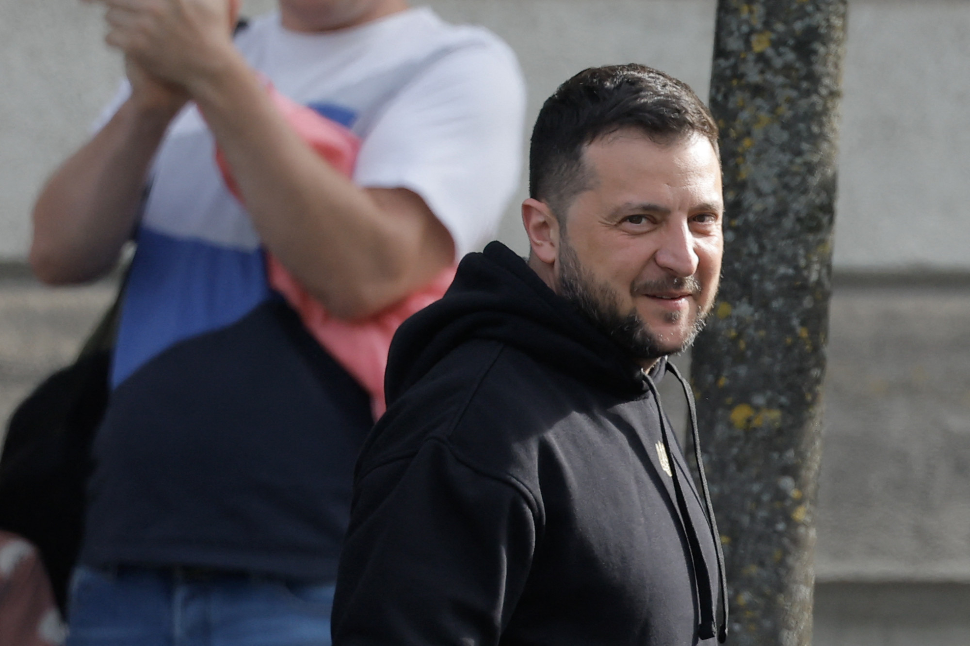 Béketerv zelenszkij már elégedett a módosított béketervvel, ami viszont a kremlnek nem tetszik 2025 zelenszkij mar elegedett a modositott beketervvel ami viszont a kremlnek nem tetszik 2025 béketerv iustitia. Bg volodimir zelenszkij, ukrán elnök üdvözölte az oroszországgal... Iustitia. Bg zelenszkij már elégedett a módosított béketervvel, ami viszont a kremlnek nem tetszik 2025 2025-11-25 05:48:33 igazságszolgáltatás - iustitia. Bg béketerv