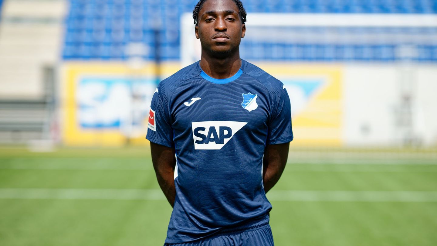 Bundesliga 2. Bundesliga: sky: elversberg will hoffenheims mokwa verpflichten 2025 2 bundesliga sky elversberg will hoffenheims mokwa verpflichten 2025 bundesliga nach dem abgang von senkrechtstarter younes ebnoutalib sucht die sv elversberg ersatz. Ein talent der tsg hoffenheim... Iustitia. Bg 2. Bundesliga: sky: elversberg will hoffenheims mokwa verpflichten 2025 2025-12-30 14:04:49 iustitia. Bg - gerechtigkeit bundesliga