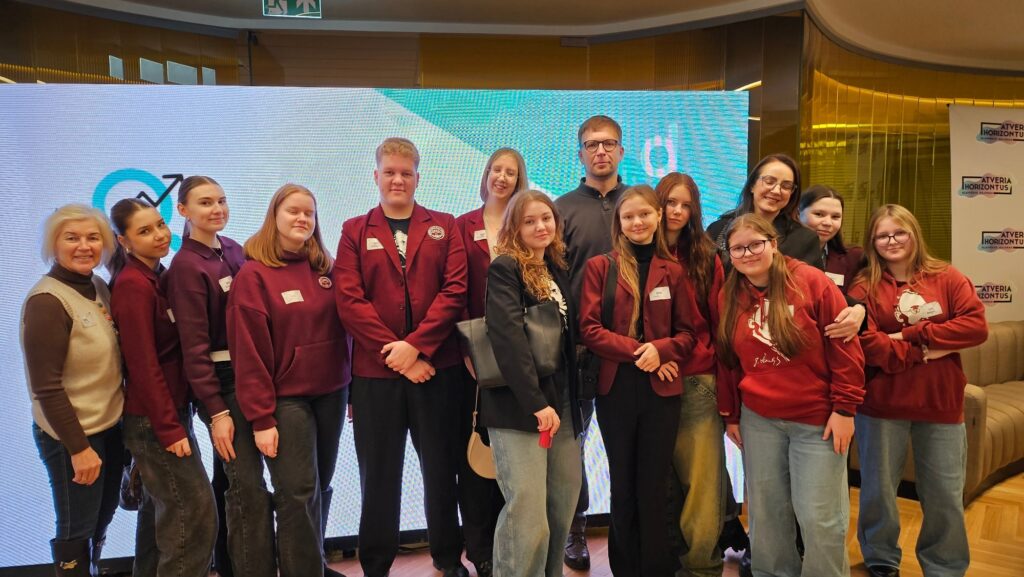 Aštuntasis savivaldos ir verslo forumas – kūrybiškumo triumfas 2025 astuntasis savivaldos ir verslo forumas kurybiskumo triumfas 2025 13 iustitia. Bg klaipėdos rajono savivaldos ir verslo aštuntasis forumas gargždų kultūros centre trečiadienį sulaukė ypatingo dėmesio: kupina dalyvių salė negailėjo aplodismentų įkvepiantiems... Aštuntasis savivaldos ir verslo forumas – kūrybiškumo triumfas 2025 2025-11-27 11:33:49 teisingumas - iustitia. Bg