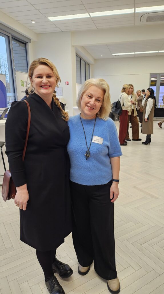 Aštuntasis savivaldos ir verslo forumas – kūrybiškumo triumfas 2025 astuntasis savivaldos ir verslo forumas kurybiskumo triumfas 2025 22 iustitia. Bg klaipėdos rajono savivaldos ir verslo aštuntasis forumas gargždų kultūros centre trečiadienį sulaukė ypatingo dėmesio: kupina dalyvių salė negailėjo aplodismentų įkvepiantiems... Aštuntasis savivaldos ir verslo forumas – kūrybiškumo triumfas 2025 2025-11-27 11:33:49 teisingumas - iustitia. Bg