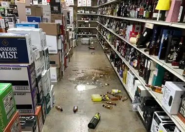 Berúgott betört az italboltba, széttörte és megitta az alsó polcos whiskyket, majd kidőlt a vécében a virginiai mosómedve 2025 betort az italboltba szettorte es megitta az also polcos whiskyket majd kidolt a veceben a virginiai mosomedve 2025 1 berúgott iustitia. Bg ezekben a nehéz időkben sokan nyúlnak az alkoholhoz – olykor... Iustitia. Bg betört az italboltba, széttörte és megitta az alsó polcos whiskyket, majd kidőlt a vécében a virginiai mosómedve 2025 2025-12-03 20:20:33 igazságszolgáltatás - iustitia. Bg berúgott