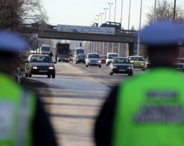 Близо 14 000 МПС-та проверени за нарушения през почивните дни 2025