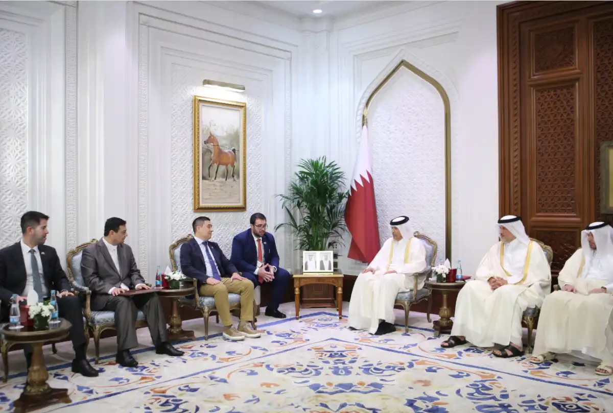 رئيس مجلس الشورى يجتمع مع برلمانيين من الباراغواي 2025