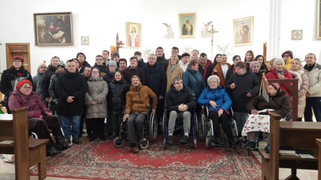 Gargždų bažnyčioje – paroda „Veidu į gamtą“ 2025