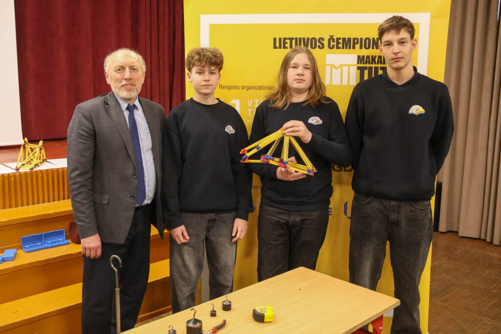 Akiratyje gimnazijoje vyko nacionalinis čempionatas ,,makaronų tiltai 2025“ 2025 gimnazijoje vyko nacionalinis cempionatas makaronu tiltai 2025 2025 84 akiratyje iustitia. Bg gargždų „vaivorykštės“ gimnazijoje antrą kartą surengtas nacionalinis mokinių čempionatas „makaronų tiltai 2025“, organizuojamas vilnius tech universiteto. Čempionato... Gimnazijoje vyko nacionalinis čempionatas ,,makaronų tiltai 2025“ 2025 2025-12-03 09:48:42 teisingumas - iustitia. Bg akiratyje