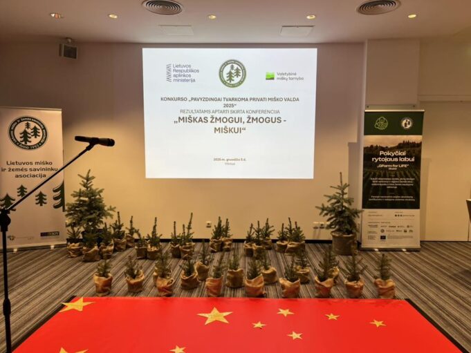 Gražiausio ir tvariausio miško prizas iškeliavo į rokiškio kraštą 2025 - teisingumas - iustitia. Bg Aktualijos gražiausio ir tvariausio miško prizas iškeliavo į rokiškio kraštą 2025 graziausio ir tvariausio misko prizas iskeliavo i rokiskio krasta 2025 aktualijos iustitia. Bg gimtasis rokiškis
konkurso rengėjus ypač džiugina, kad kasmet daugėja savininkų, kurie patys registruoja savo valdas, vertinamas pagal miško ugdymo, atkūrimo, sanitarinės... Gražiausio ir tvariausio miško prizas iškeliavo į rokiškio kraštą 2025 2025-12-09 05:59:29 teisingumas - iustitia. Bg aktualijos