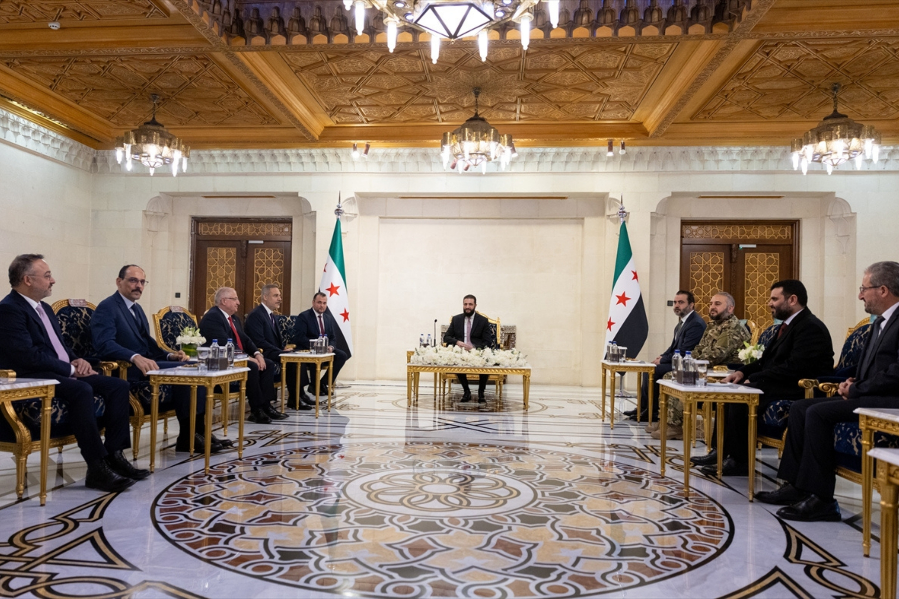 Hakan fidan şam’da duyurdu: ankara htş'nin i̇srail'le anlaşmasını bekliyor 2025 hakan fidan samda duyurdu ankara htsnin israille anlasmasini bekliyor 2025 iustitia. Bg dışişleri bakanı hakan fidan bugün suriye’nin başkenti şam’daki basın toplantısında ankara’nın i̇srail... Iustitia. Bg hakan fidan şam’da duyurdu: ankara htş'nin i̇srail'le anlaşmasını bekliyor 2025 2025-12-22 17:32:31 adalet - iustitia. Bg