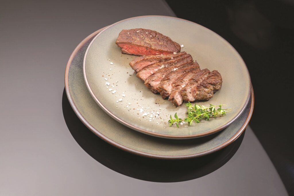 1442 nestvarno lijepo silvestrovo plitvička jezera: zimski odmor u srcu like uz vrhunsku gastronomiju i ulazak u novu godinu koji se pamti 2025 nestvarno lijepo silvestrovo plitvicka jezera zimski odmor u srcu like uz vrhunsku gastronomiju i ulazak u novu godinu koji se pamti 2025 3 1442 iustitia. Bg iustitia. Bg iako su desetljećima bila poznata po tranzitnom turizmu, plitvička jezera sve više postaju destinacija koja nudi odmor od više dana, a posjet nacionalnom parku slovi kao najveća prirodna atrakcija, uz... Nestvarno lijepo silvestrovo plitvička jezera: zimski odmor u srcu like uz vrhunsku gastronomiju i ulazak u novu godinu koji se pamti 2025 2025-12-21 17:00:46 iustitia. Bg pravda - iustitia. Bg 1442