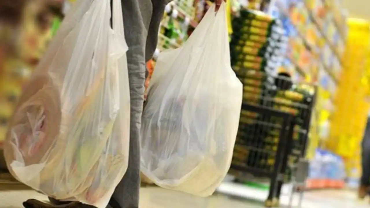 Trabzon plastik poşet fiyatına zam! 2025 plastik poset fiyatina zam 2025 trabzon iustitia. Bg yapılan son değerlendirmelere göre, 1 ocak 2026’dan itibaren plastik poşetler tüketicilere vergiler... Iustitia. Bg plastik poşet fiyatına zam! 2025 2025-12-28 08:50:00 adalet - iustitia. Bg trabzon