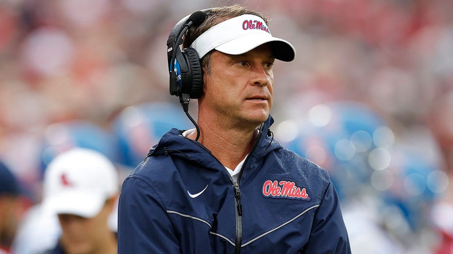 Reporter's notebook: house dems question sports bill timing amid lane kiffin controversy 2025