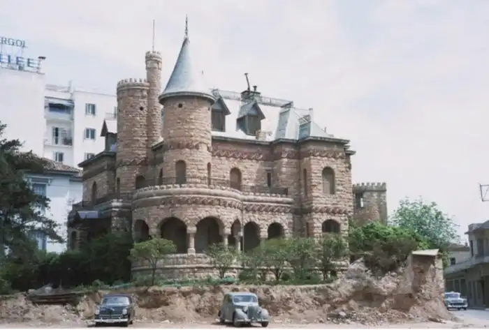 Athens architectural landmarks, Villa Margarita
