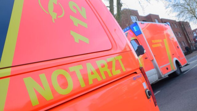 Unfälle: Drei Verletzte bei Zusammenstoß an Kreuzung in Bad Homburg 2025