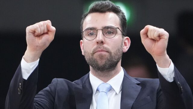 Basketball-Bundesliga: Towers erkämpfen in Frankfurt nächsten Sieg 2026