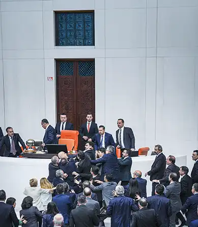 Çürüyen ve çürüten siyaset: siyasi partiler 2026 curuyen ve curuten siyaset siyasi partiler 2026 3 iustitia. Bg siyasi hak ve ödevlerin, siyasi partilerde örgütlenmenin ve çalışmanın anayasal güvence altında olması,... Iustitia. Bg çürüyen ve çürüten siyaset: siyasi partiler 2026 2026-01-14 03:27:13 adalet - iustitia. Bg