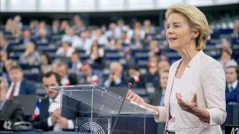 Фон дер Лајен: Заканата со царини за Гренланд е грешка 2026