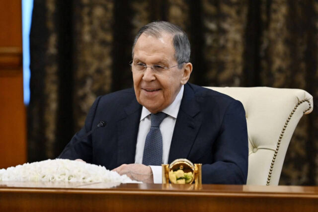 Lavrov elégedett, hogy a Mol veheti meg az orosz tulajdont a szerb olajvállalatban 2026