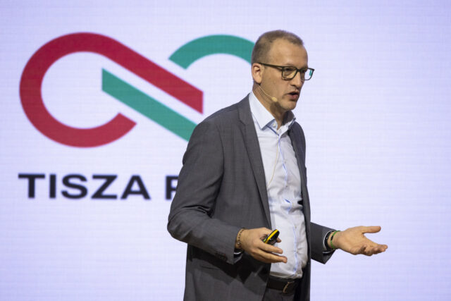 Tarr Zoltán: A bíróság szerint jogellenesen távolítottak el az állami munkahelyemről 2026