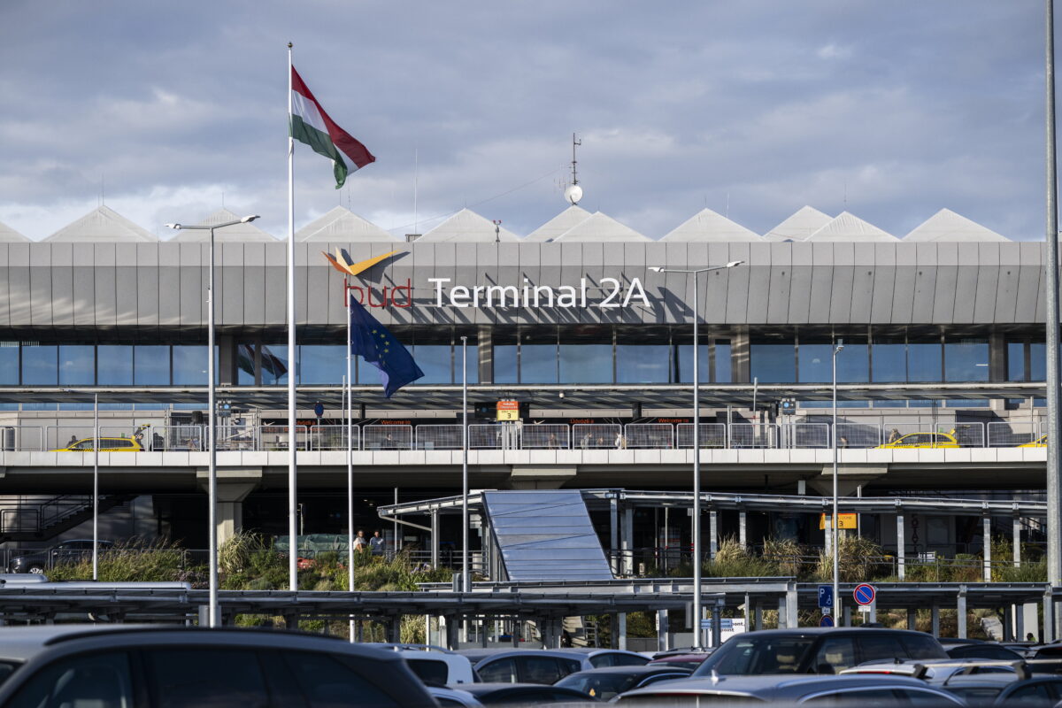 Budapest airport marks milestone with record passenger growth