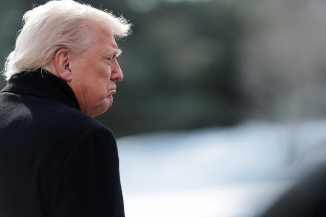 Trump odmietol možnosť odstúpenia ministerky Noemovej. Odvádza skvelú prácu, vyhlásil po incidentoch ICE 2026