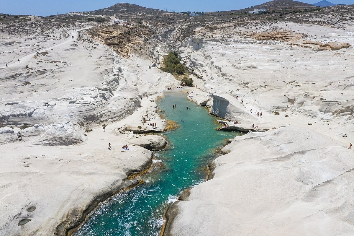 Sarakiniko Beach