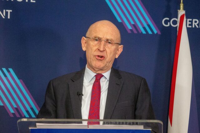 Aliaţii Ucrainei au promis un ajutor militar de miliarde de dolari Kievului, în acest an, anunță ministrul britanic John Healey Aliaţii Ucrainei au promis un ajutor militar de 35 miliarde de dolari Kievului, în acest an, anunță ministrul britanic John Healey 2026