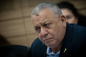 איזנקוט חושף: כך ההדלפה לבילד סיכנה את החטופים 2026
