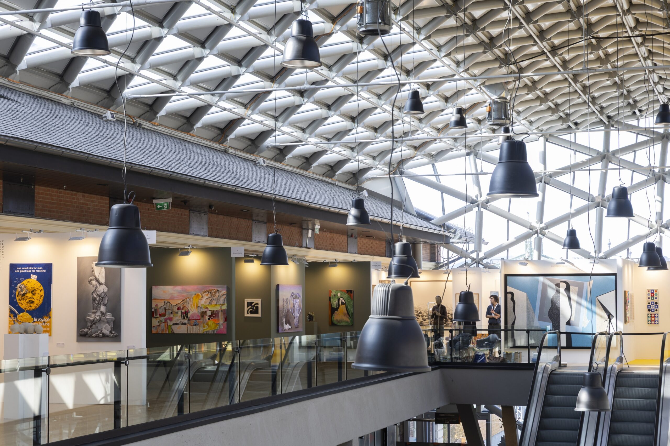 Budapest Welcomes Visitors to the Eighth Art and Antique Fair