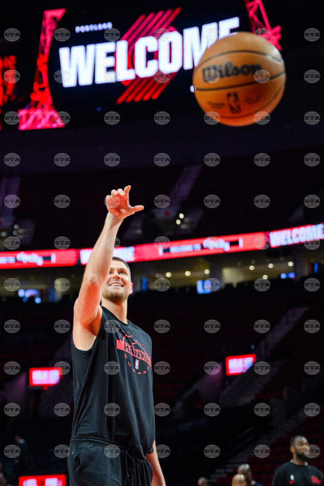 Голдън Стейт Уориърс привлече центъра Кристапс Порзингис 2026