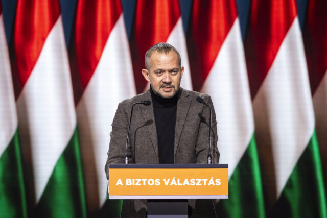 Kamu videóval riogatta a követőit Gyopáros Alpár kormánybiztos 2026