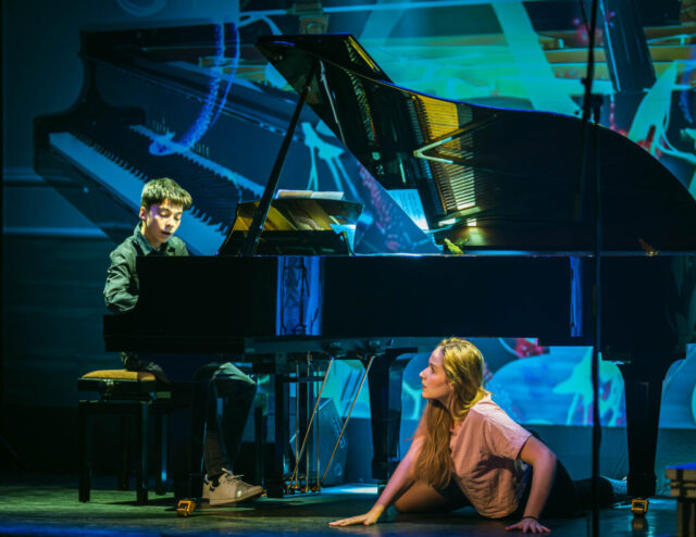 Lélekhíd – Utazás a zongora szívébe február 24-én Vácon, a Piarista Kilátó Központban 2026